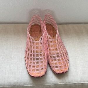 Pink cage jellies